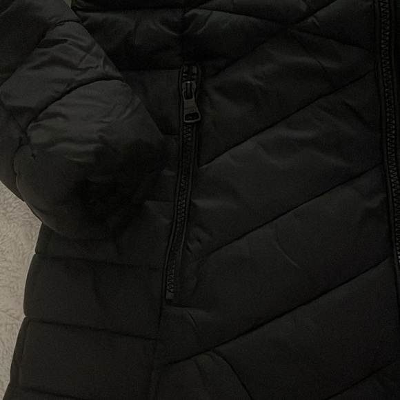 (NWT) Madden Girl Women's Hooded Packable Puffer Jacket in Black, Medium - Picture 9 of 13